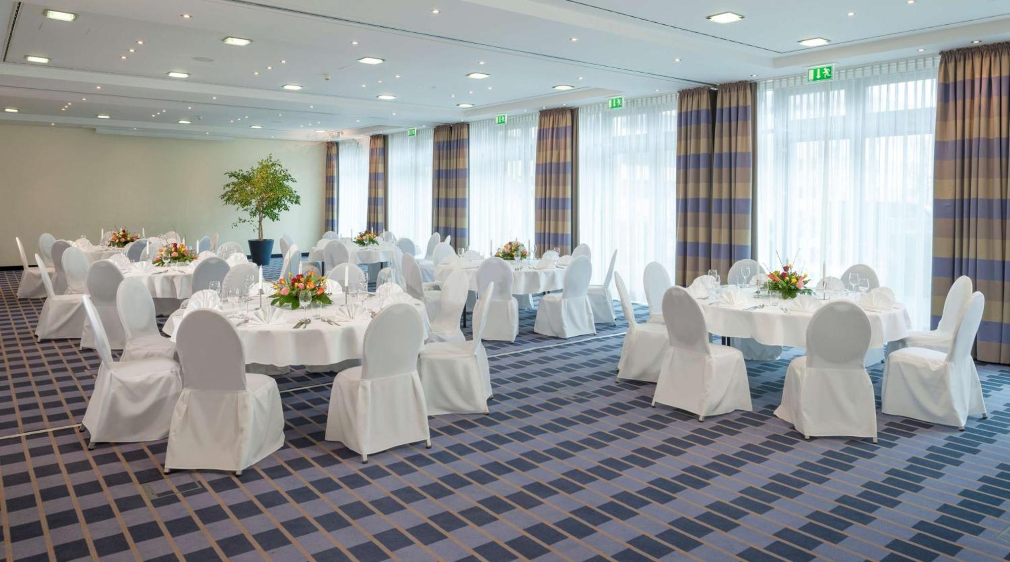 Essential By Dorint Berlin-Adlershof Hotel Exterior foto