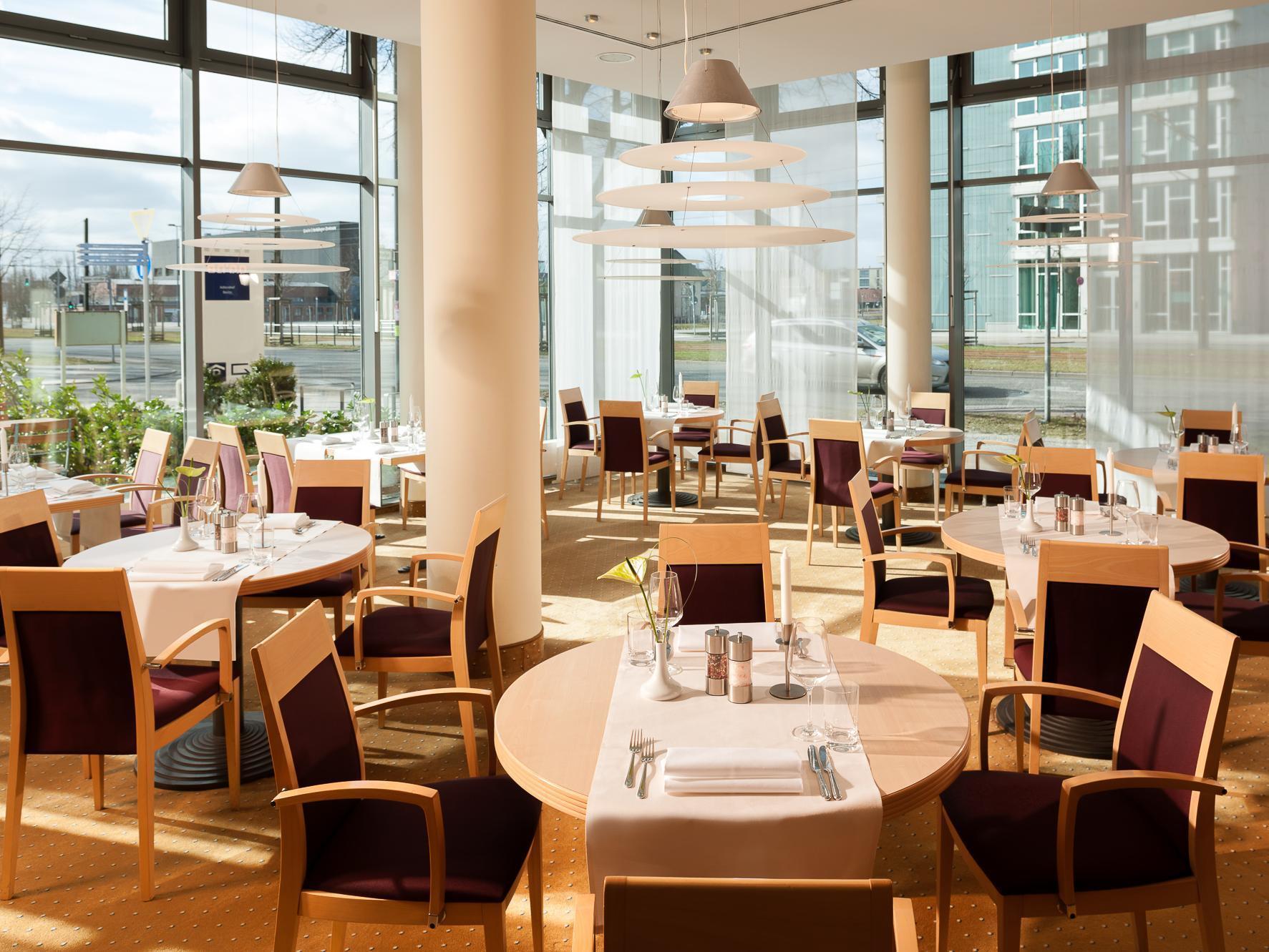 Essential By Dorint Berlin-Adlershof Hotel Exterior foto