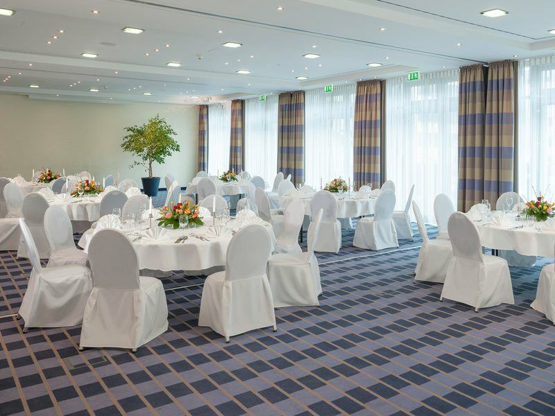 Essential By Dorint Berlin-Adlershof Hotel Exterior foto
